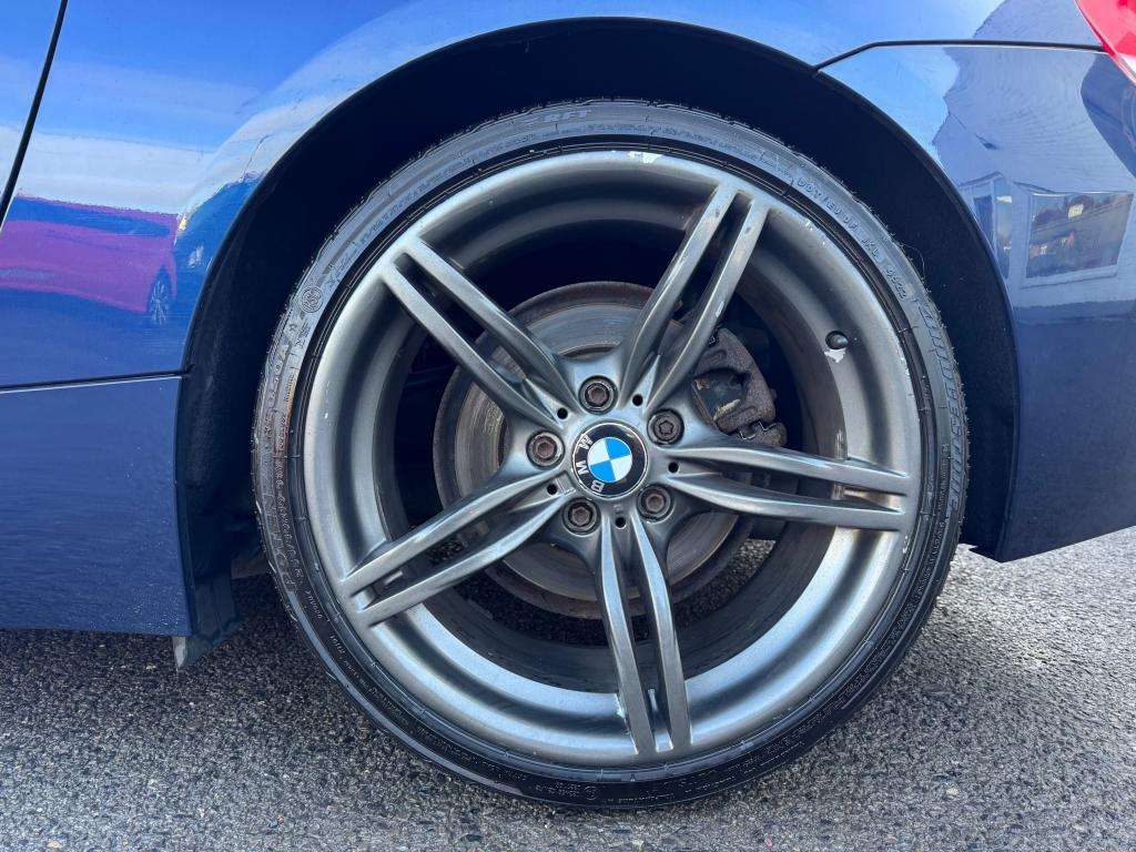 2012 BMW Z4 2012 BMW Z4