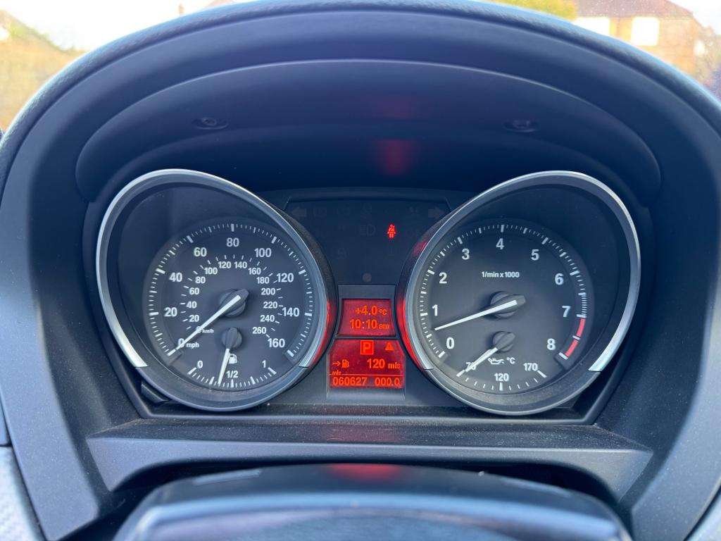 2012 BMW Z4 2012 BMW Z4