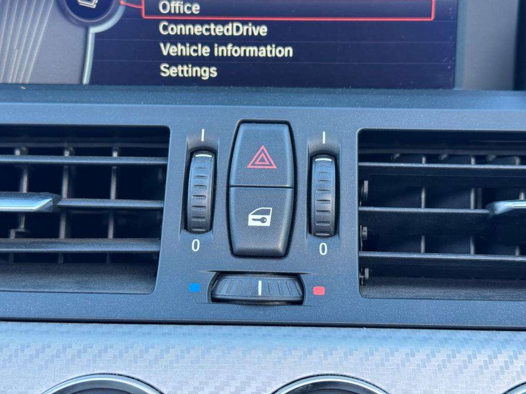 2012 BMW Z4 2012 BMW Z4