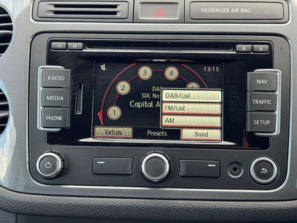 2015 VOLKSWAGEN TIGUAN 2015 VOLKSWAGEN TIGUAN