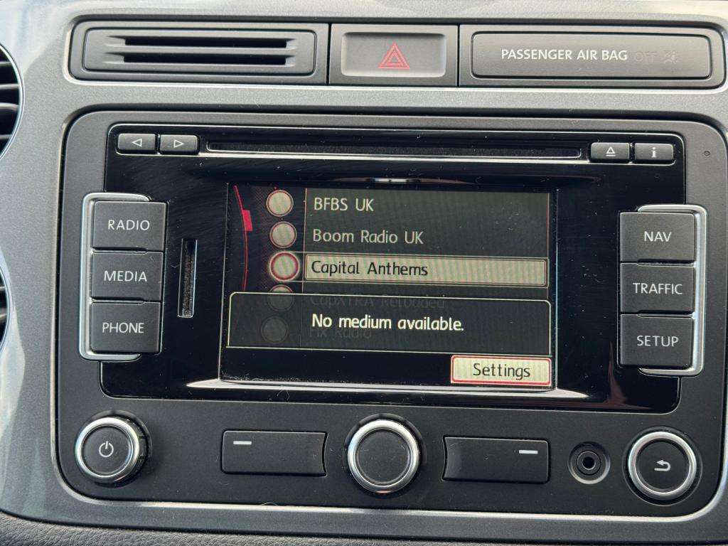 2015 VOLKSWAGEN TIGUAN 2015 VOLKSWAGEN TIGUAN