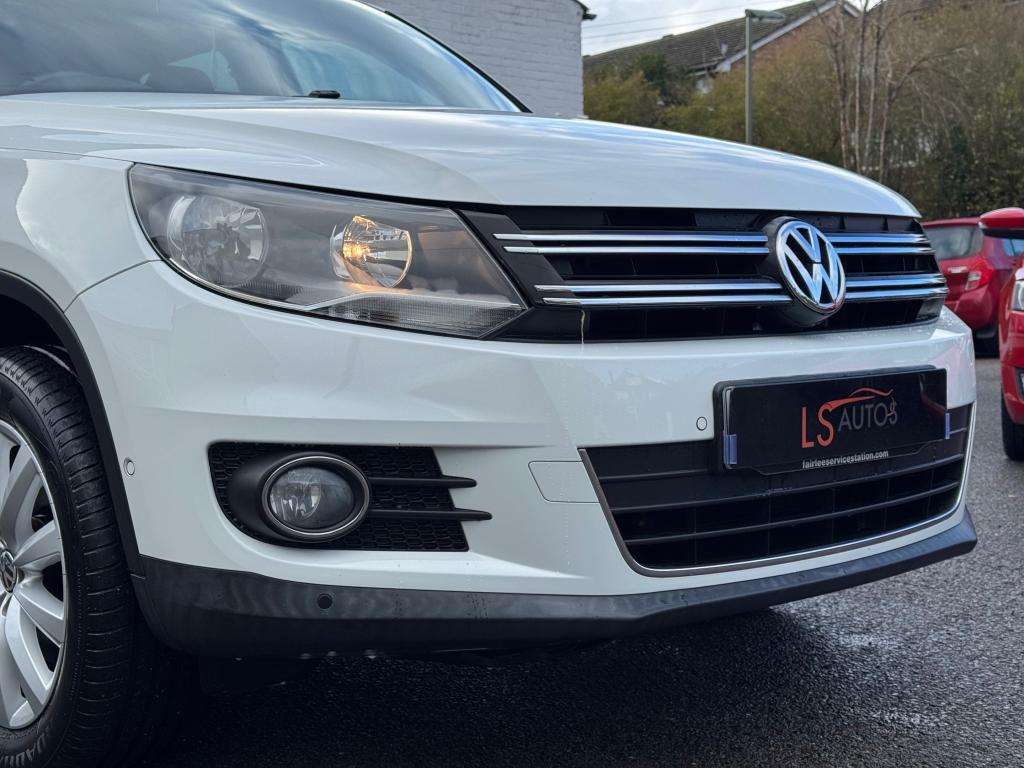 2015 VOLKSWAGEN TIGUAN 2015 VOLKSWAGEN TIGUAN