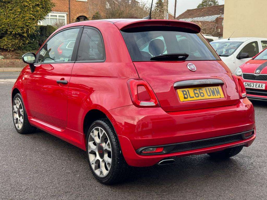 2016 FIAT 500 2016 FIAT 500