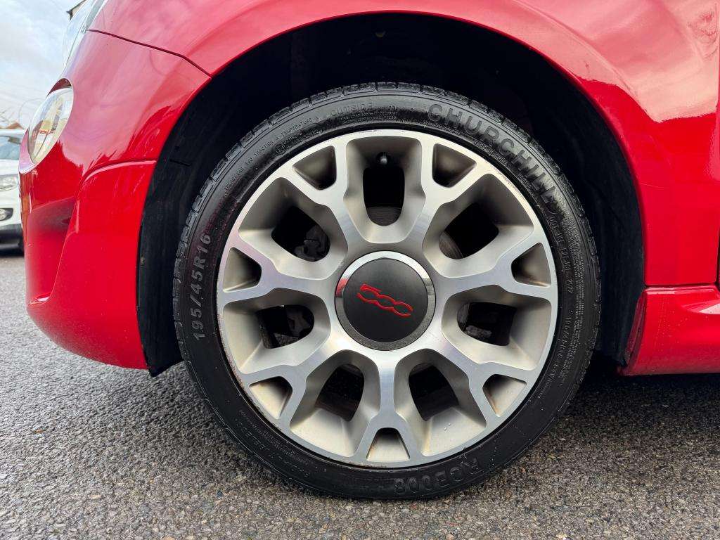 2016 FIAT 500 2016 FIAT 500