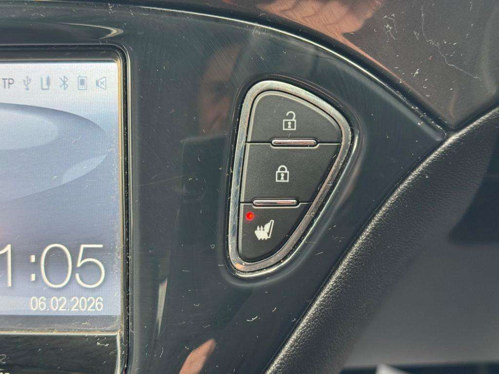 2015 VAUXHALL CORSA 2015 VAUXHALL CORSA