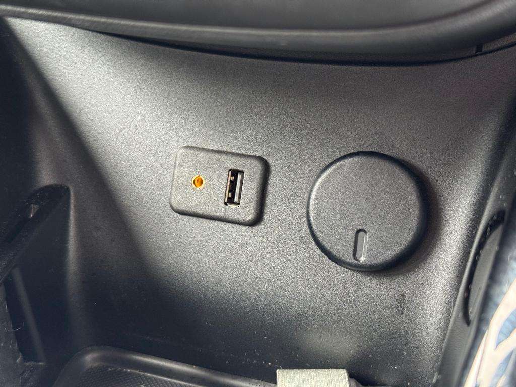 2015 VAUXHALL CORSA 2015 VAUXHALL CORSA