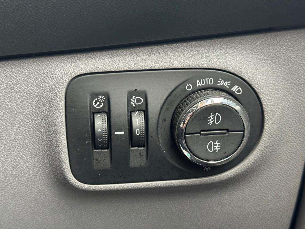 2015 VAUXHALL CORSA 2015 VAUXHALL CORSA