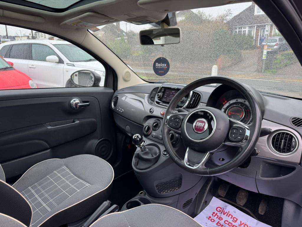 2017 FIAT 500 2017 FIAT 500