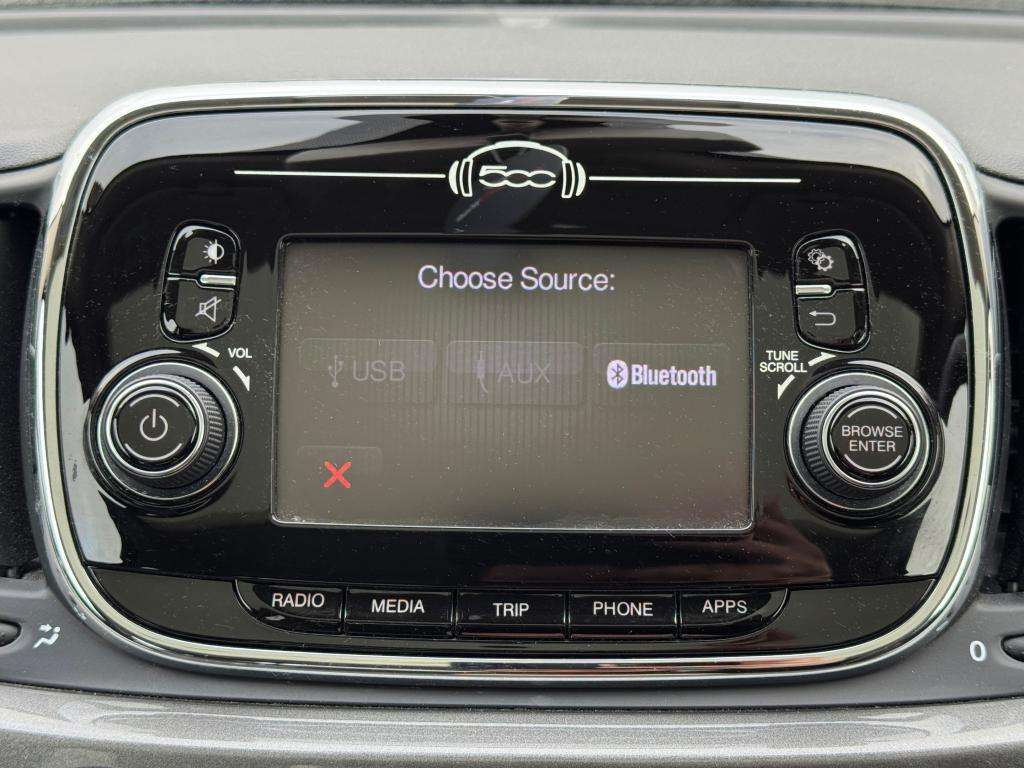 2017 FIAT 500 2017 FIAT 500