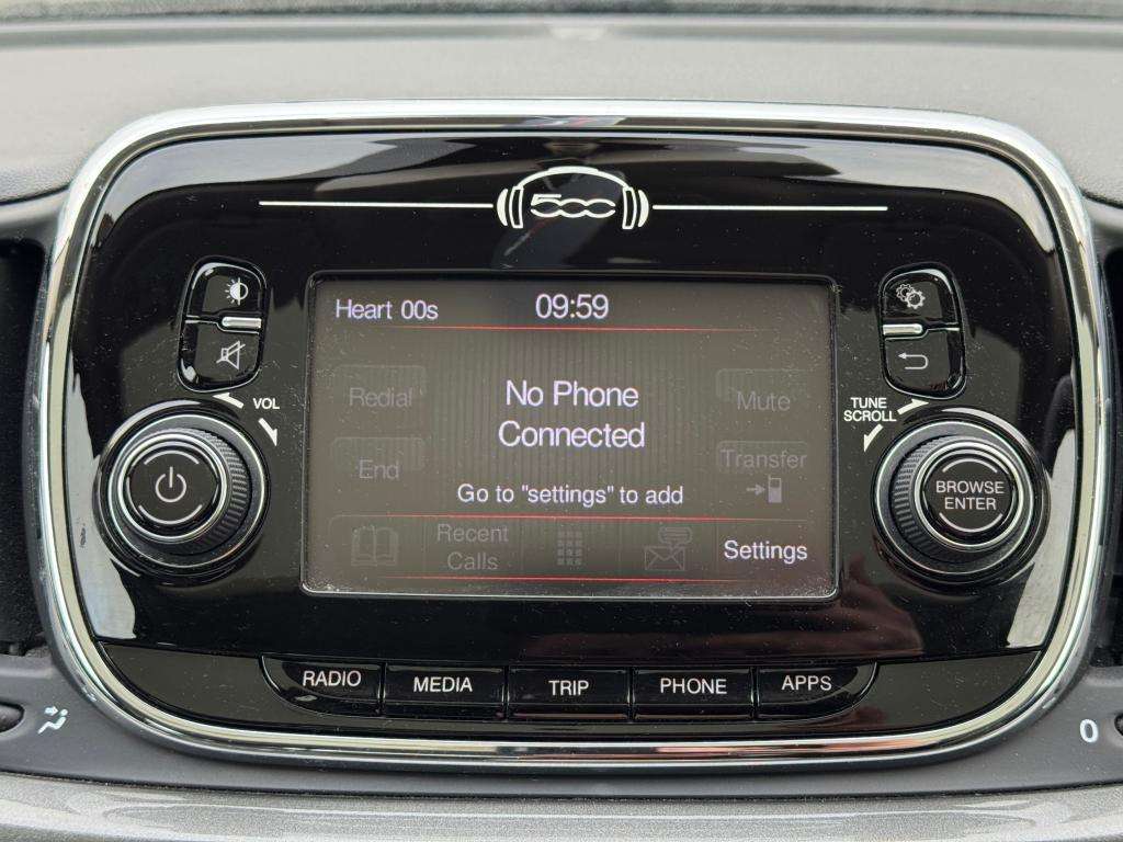 2017 FIAT 500 2017 FIAT 500