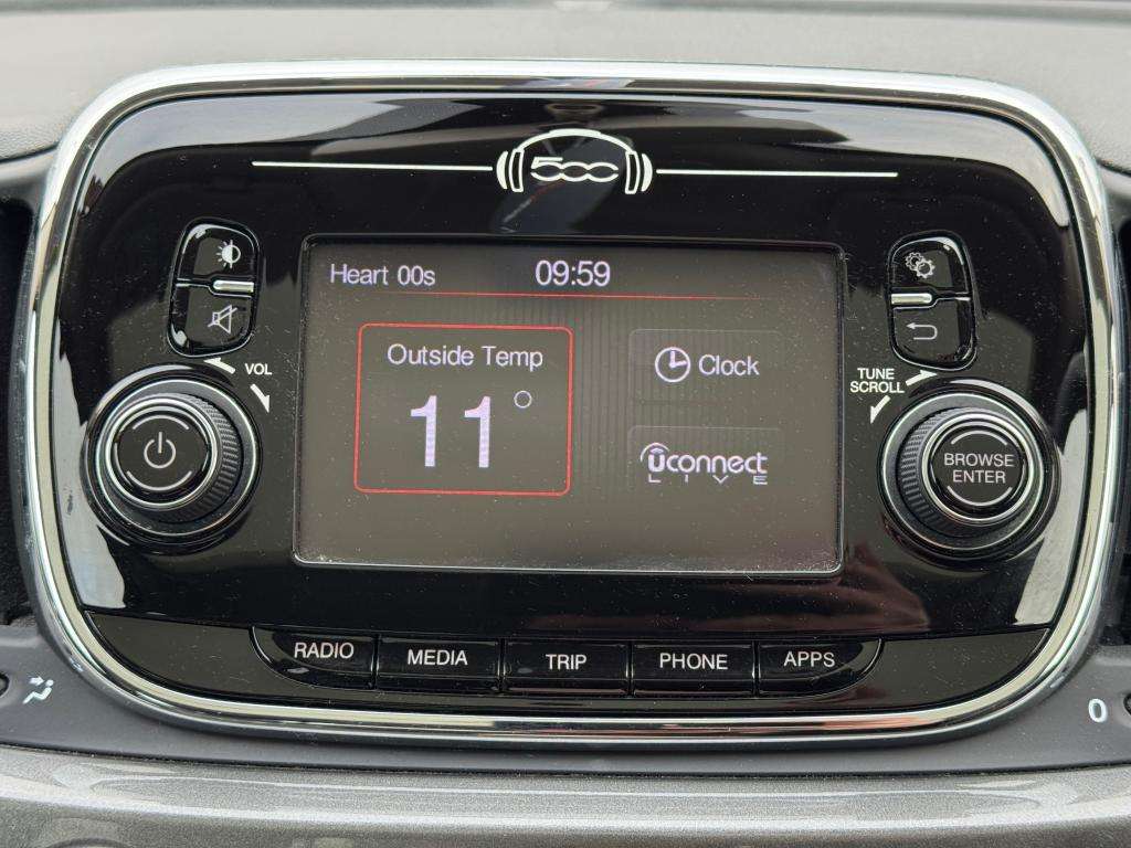 2017 FIAT 500 2017 FIAT 500