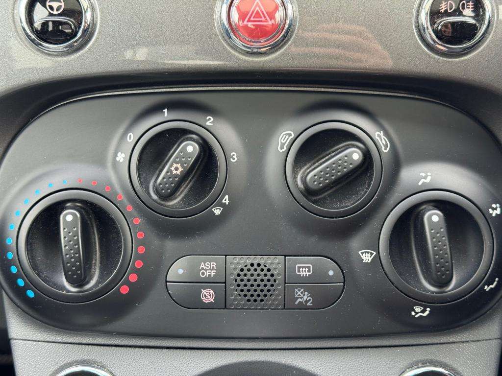 2017 FIAT 500 2017 FIAT 500