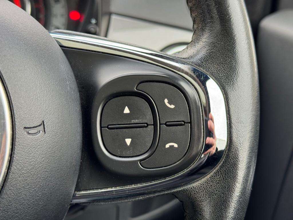 2017 FIAT 500 2017 FIAT 500