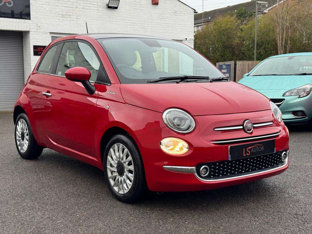 A 2022 FIAT 500 1.0 MHEV Dolcevita Hatchback 3dr Petrol Manual Eur A 2022 FIAT 500 1.0 MHEV Dolcevita Hatchback 3dr Petrol Manual Eur