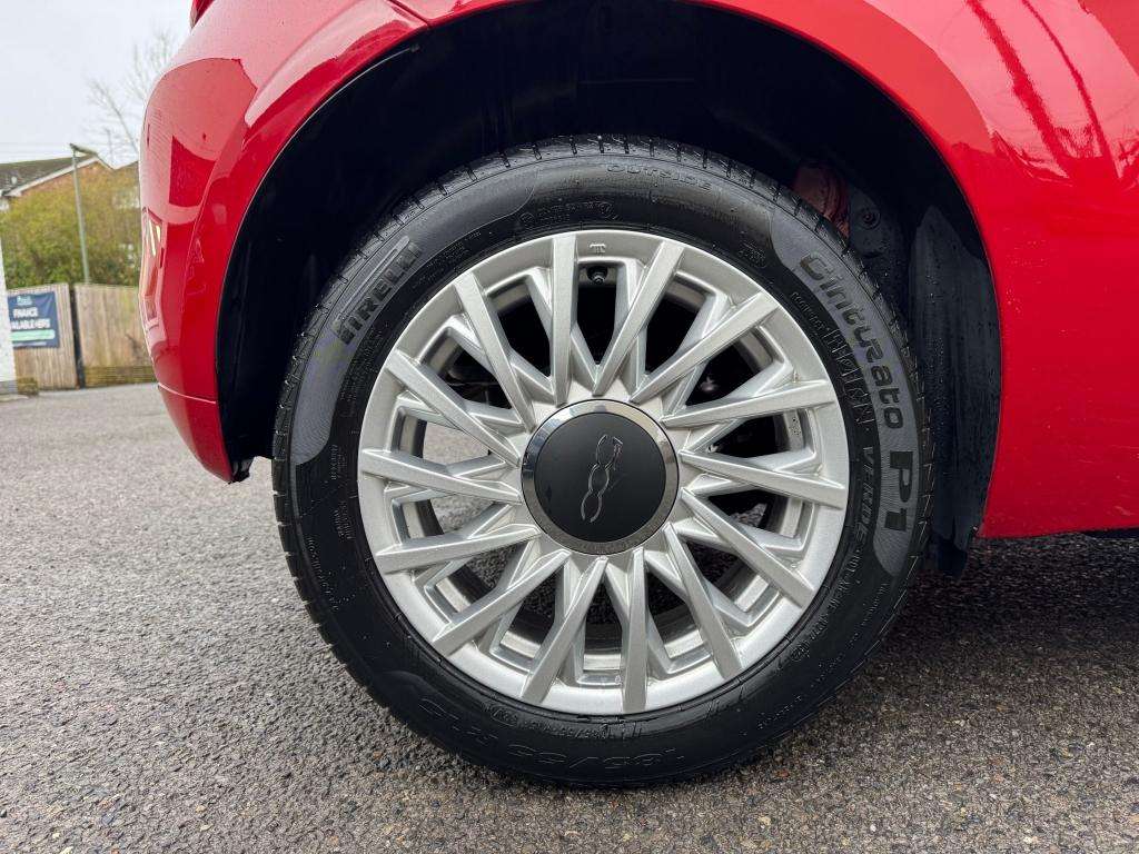 2022 FIAT 500 2022 FIAT 500