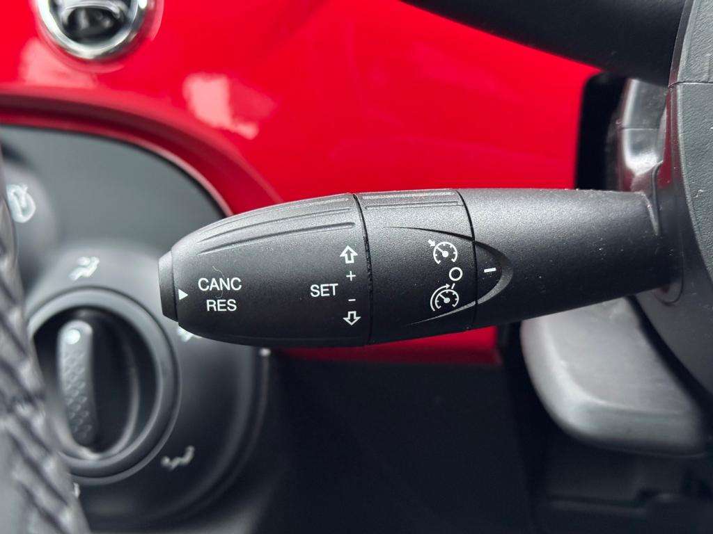 2022 FIAT 500 2022 FIAT 500