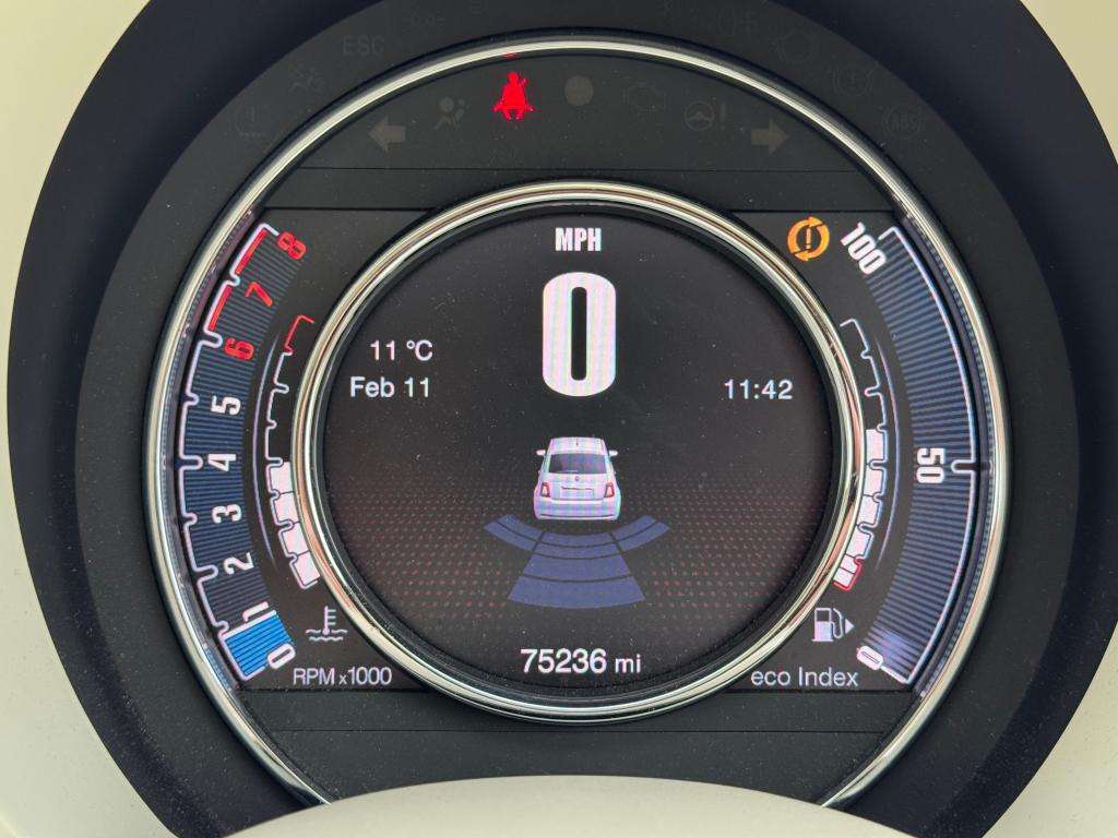 2016 FIAT 500 2016 FIAT 500