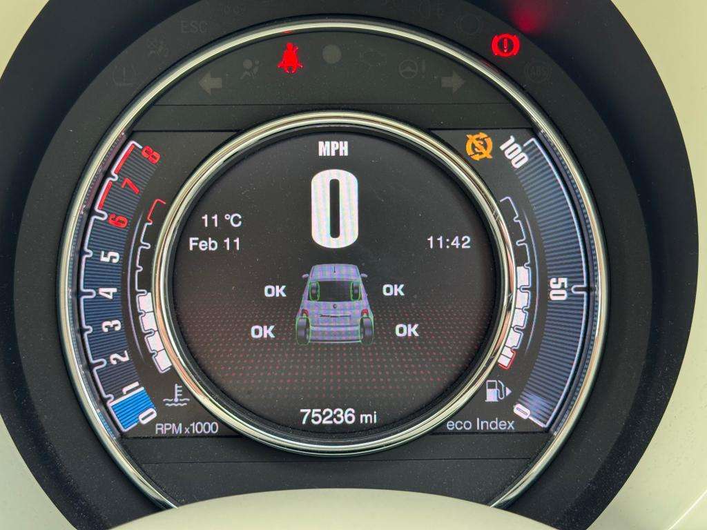 2016 FIAT 500 2016 FIAT 500