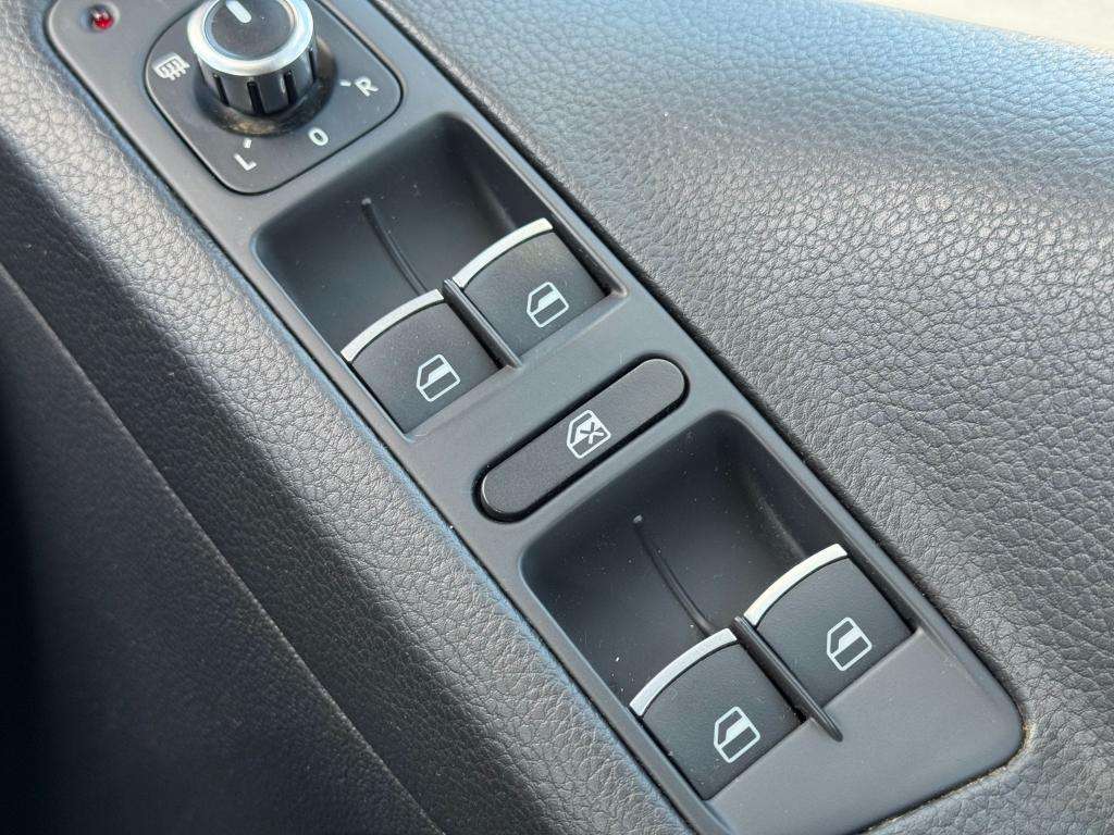 2013 VOLKSWAGEN TIGUAN 2013 VOLKSWAGEN TIGUAN