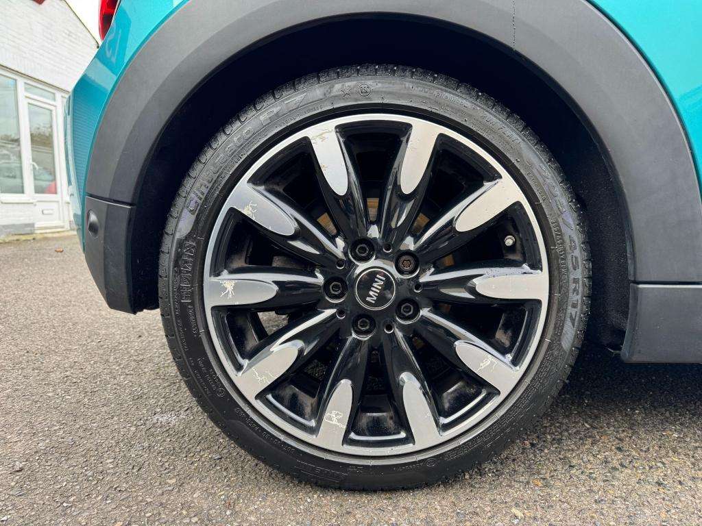 2018 MINI CONVERTIBLE 2018 MINI CONVERTIBLE