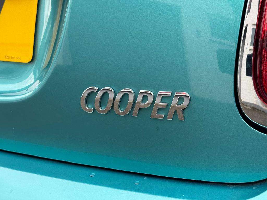 2018 MINI CONVERTIBLE 2018 MINI CONVERTIBLE