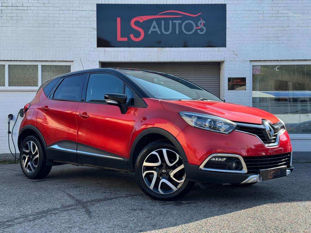 A 2016 RENAULT CAPTUR 1.5 dCi ENERGY Signature Nav SUV 5dr Diesel Manual A 2016 RENAULT CAPTUR 1.5 dCi ENERGY Signature Nav SUV 5dr Diesel Manual