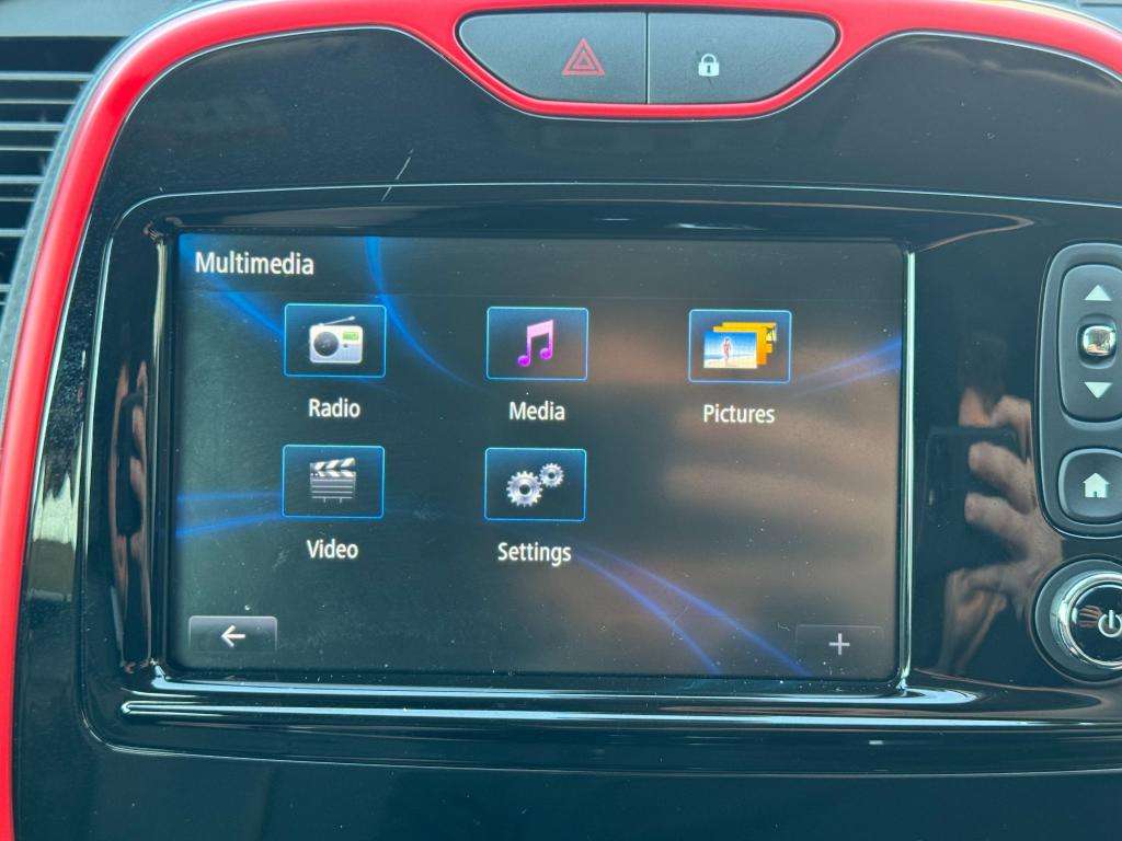 2016 RENAULT CAPTUR 2016 RENAULT CAPTUR