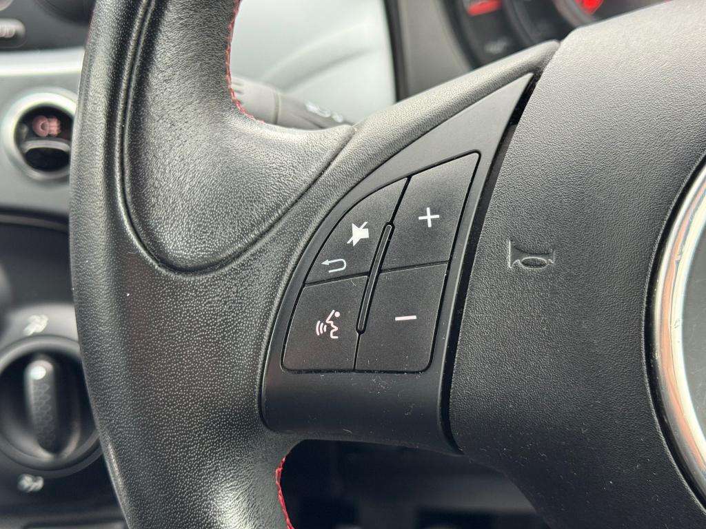 2013 FIAT 500 2013 FIAT 500