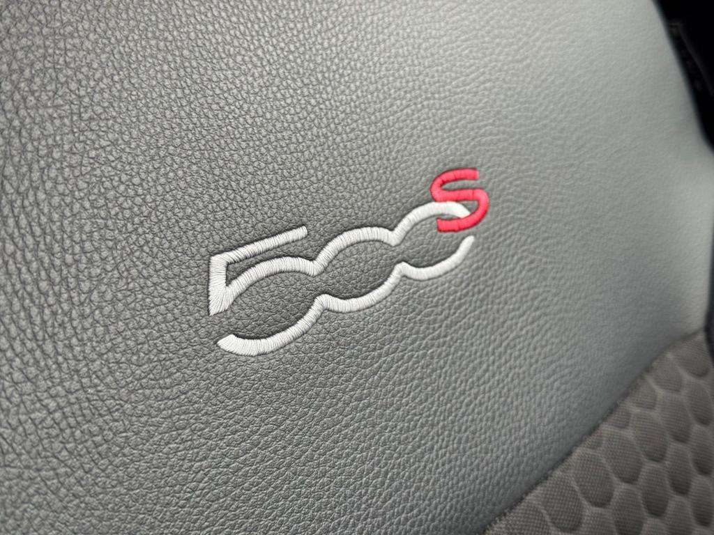 2013 FIAT 500 2013 FIAT 500