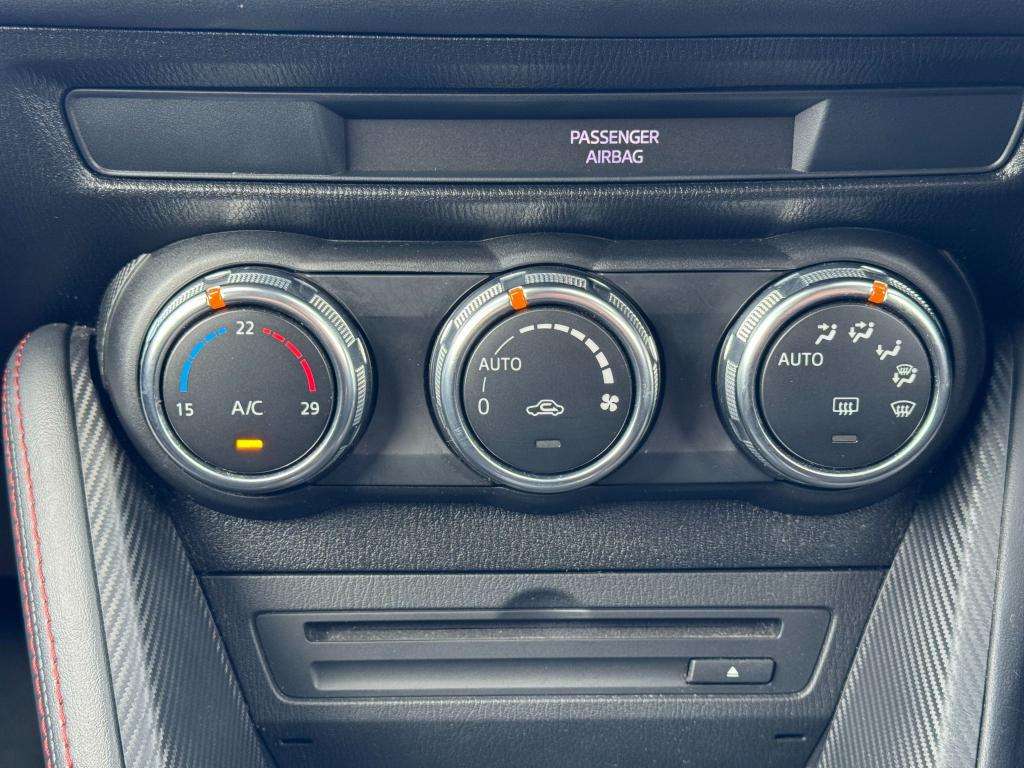 2017 MAZDA MAZDA2 2017 MAZDA MAZDA2