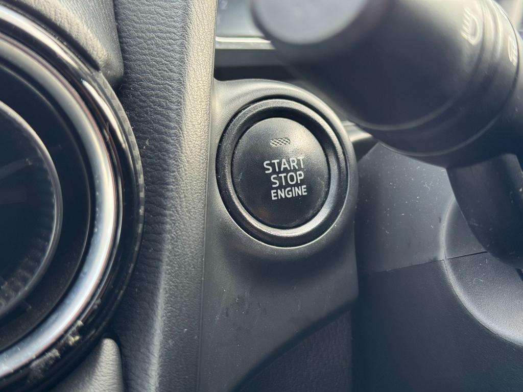 2017 MAZDA MAZDA2 2017 MAZDA MAZDA2