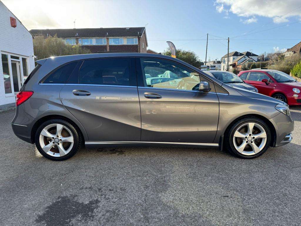 A 2014 MERCEDES-BENZ B CLASS 1.8 B200 CDI Sport MPV 5dr Diesel 7G-DCT Euro 5 (s A 2014 MERCEDES-BENZ B CLASS 1.8 B200 CDI Sport MPV 5dr Diesel 7G-DCT Euro 5 (s