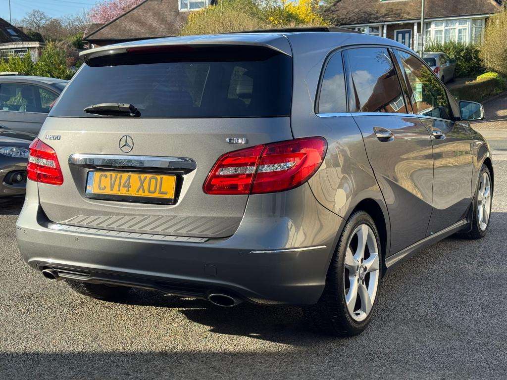 A 2014 MERCEDES-BENZ B CLASS 1.8 B200 CDI Sport MPV 5dr Diesel 7G-DCT Euro 5 (s A 2014 MERCEDES-BENZ B CLASS 1.8 B200 CDI Sport MPV 5dr Diesel 7G-DCT Euro 5 (s