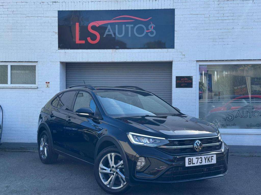 A 2023 VOLKSWAGEN TAIGO 1.0 TSI R-Line SUV 5dr Petrol Manual Euro 6 (s/s) A 2023 VOLKSWAGEN TAIGO 1.0 TSI R-Line SUV 5dr Petrol Manual Euro 6 (s/s)