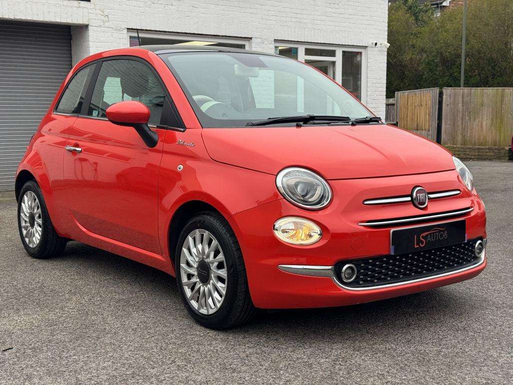 A 2022 FIAT 500 1.0 MHEV Dolcevita Hatchback 3dr Petrol Manual Eur A 2022 FIAT 500 1.0 MHEV Dolcevita Hatchback 3dr Petrol Manual Eur