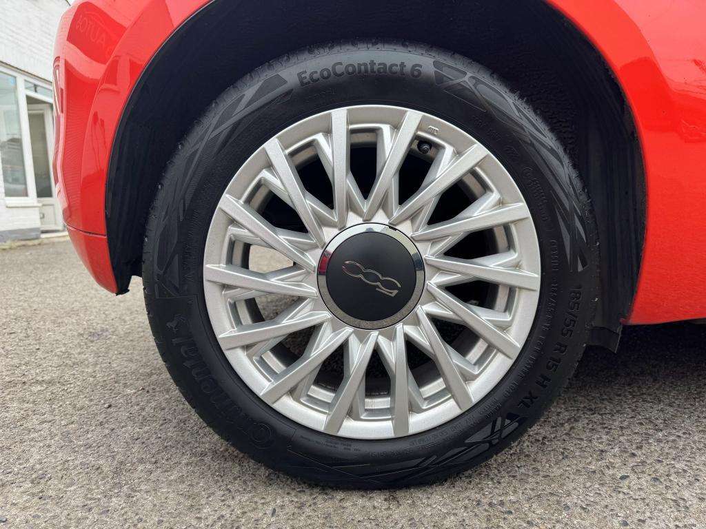 2022 FIAT 500 2022 FIAT 500