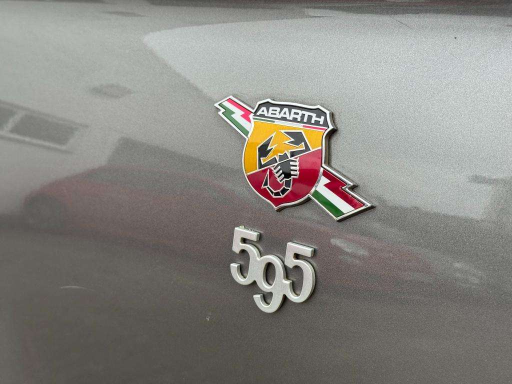 2015 ABARTH 595 2015 ABARTH 595