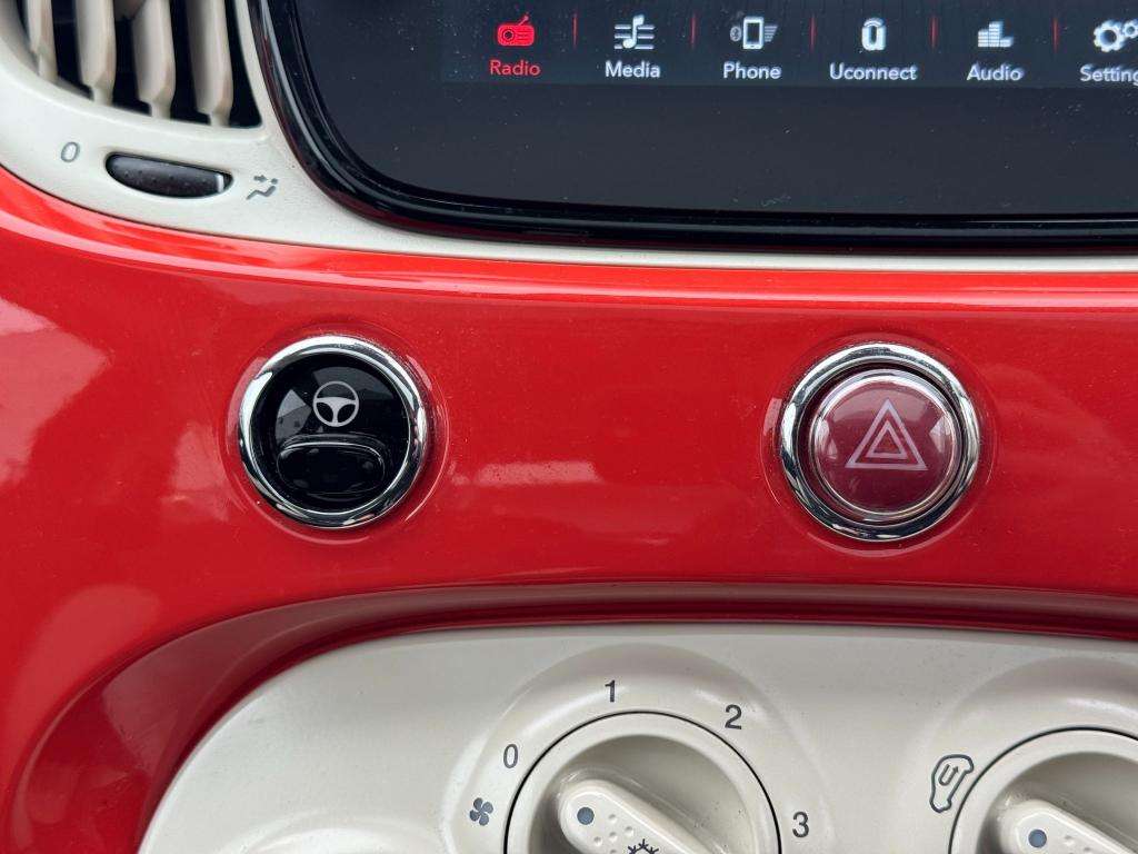 2022 FIAT 500 2022 FIAT 500