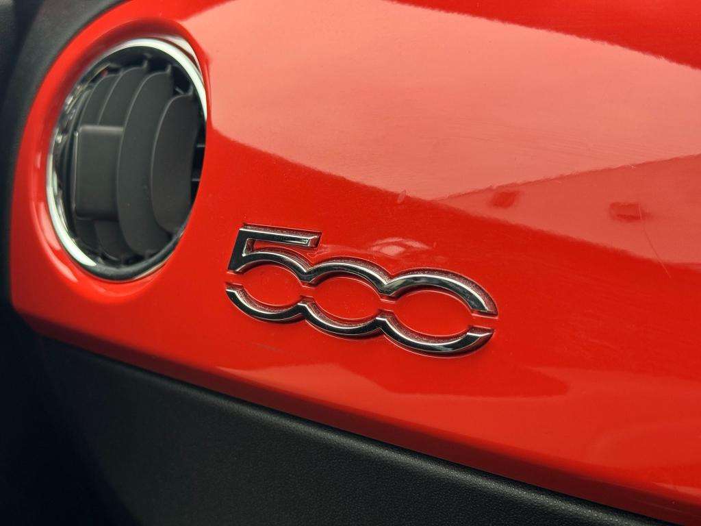 2022 FIAT 500 2022 FIAT 500