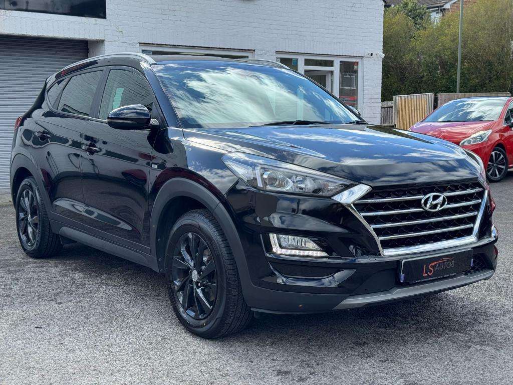 A 2021 HYUNDAI TUCSON 1.6 CRDi MHEV SE Nav SUV 5dr Diesel Hybrid DCT Eur A 2021 HYUNDAI TUCSON 1.6 CRDi MHEV SE Nav SUV 5dr Diesel Hybrid DCT Eur