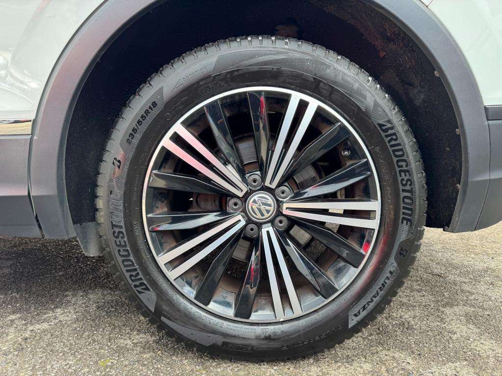 2018 VOLKSWAGEN TIGUAN 2018 VOLKSWAGEN TIGUAN