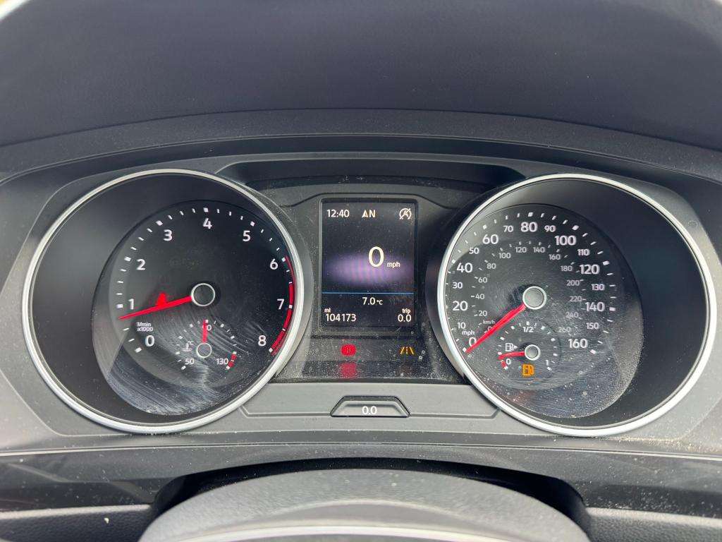 2018 VOLKSWAGEN TIGUAN 2018 VOLKSWAGEN TIGUAN