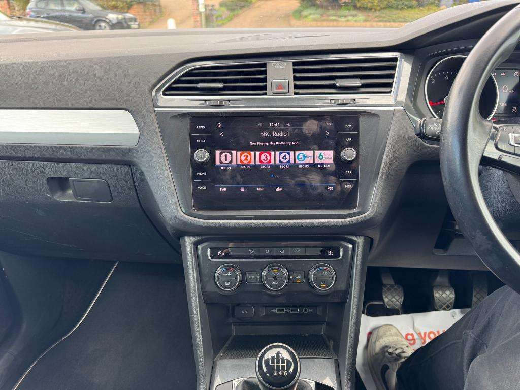 2018 VOLKSWAGEN TIGUAN 2018 VOLKSWAGEN TIGUAN