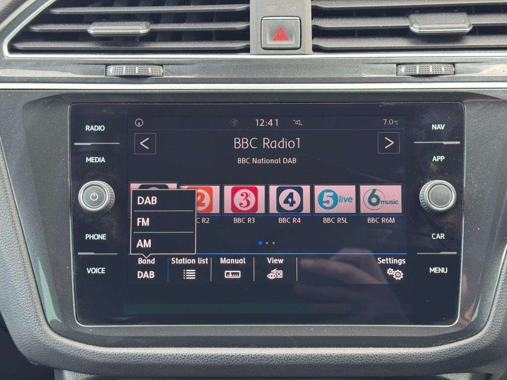 2018 VOLKSWAGEN TIGUAN 2018 VOLKSWAGEN TIGUAN