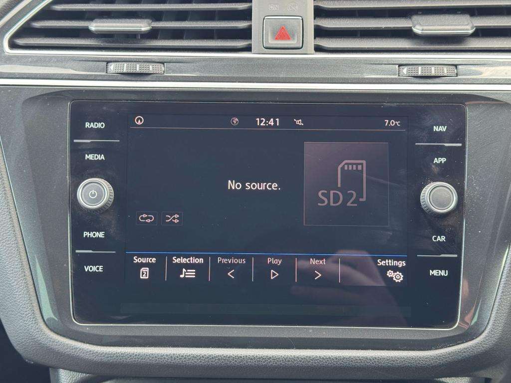 2018 VOLKSWAGEN TIGUAN 2018 VOLKSWAGEN TIGUAN