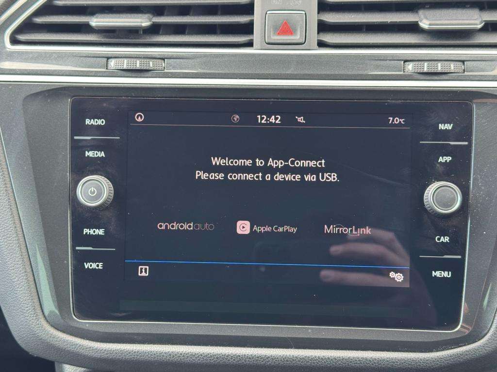 2018 VOLKSWAGEN TIGUAN 2018 VOLKSWAGEN TIGUAN