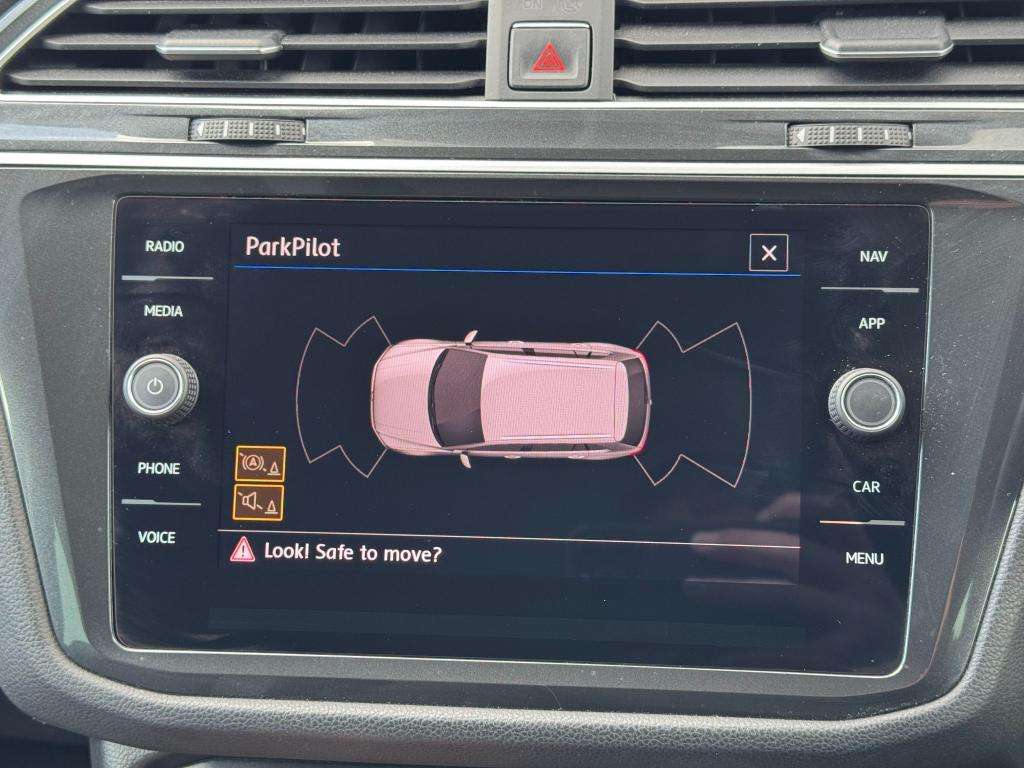 2018 VOLKSWAGEN TIGUAN 2018 VOLKSWAGEN TIGUAN