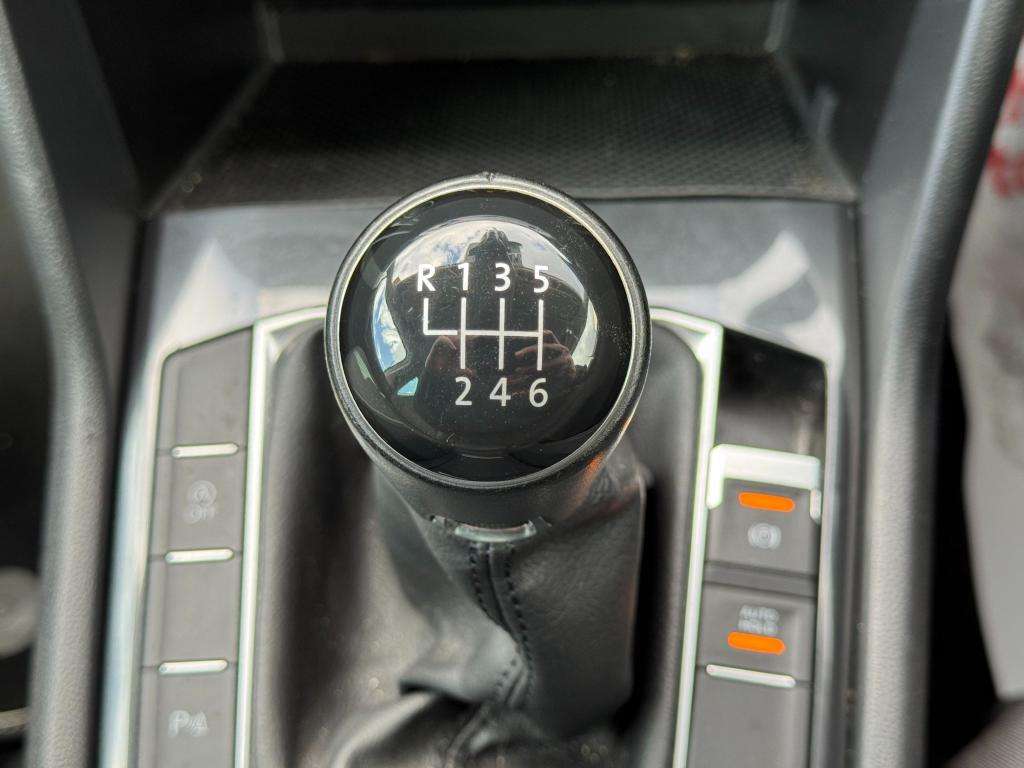 2018 VOLKSWAGEN TIGUAN 2018 VOLKSWAGEN TIGUAN