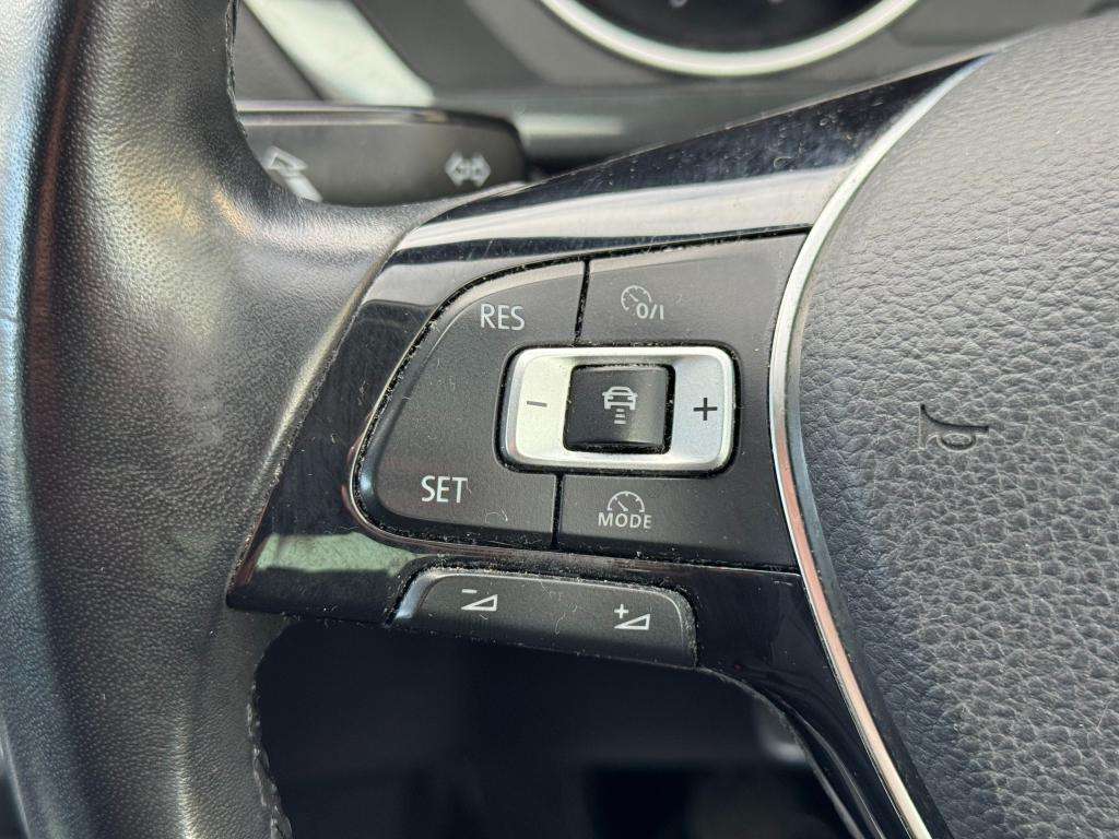 2018 VOLKSWAGEN TIGUAN 2018 VOLKSWAGEN TIGUAN