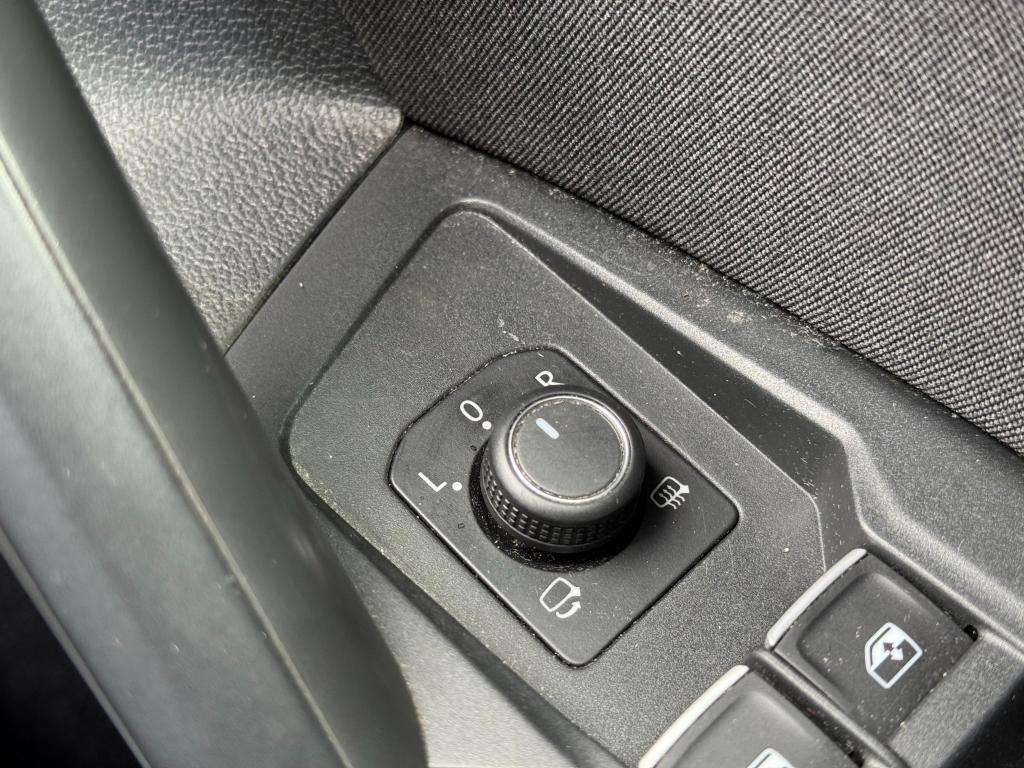 2018 VOLKSWAGEN TIGUAN 2018 VOLKSWAGEN TIGUAN